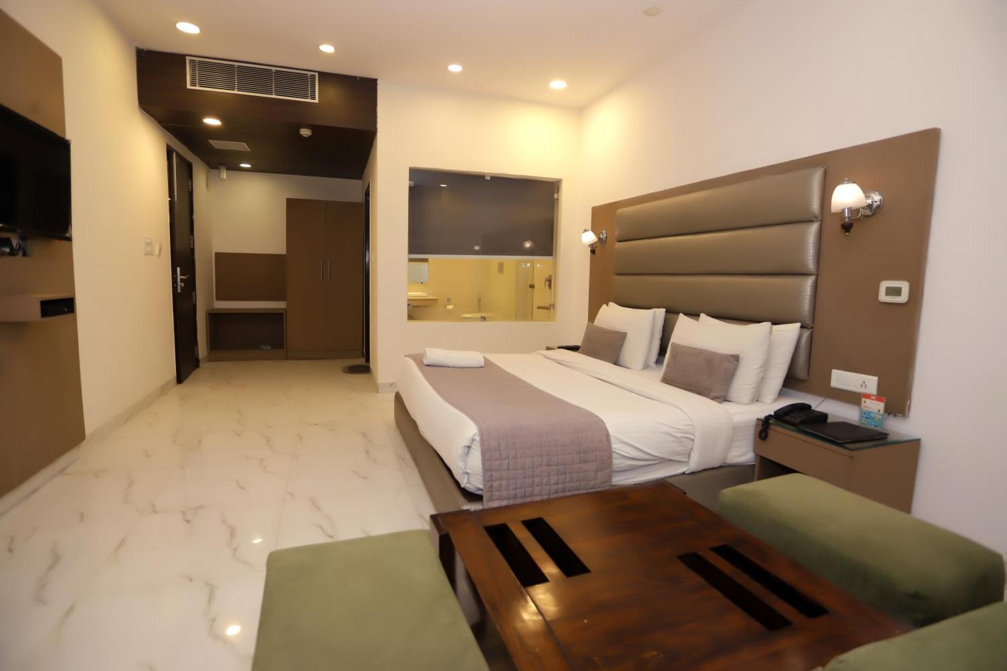 Hotel Pk Residency Noida Exteriér fotografie