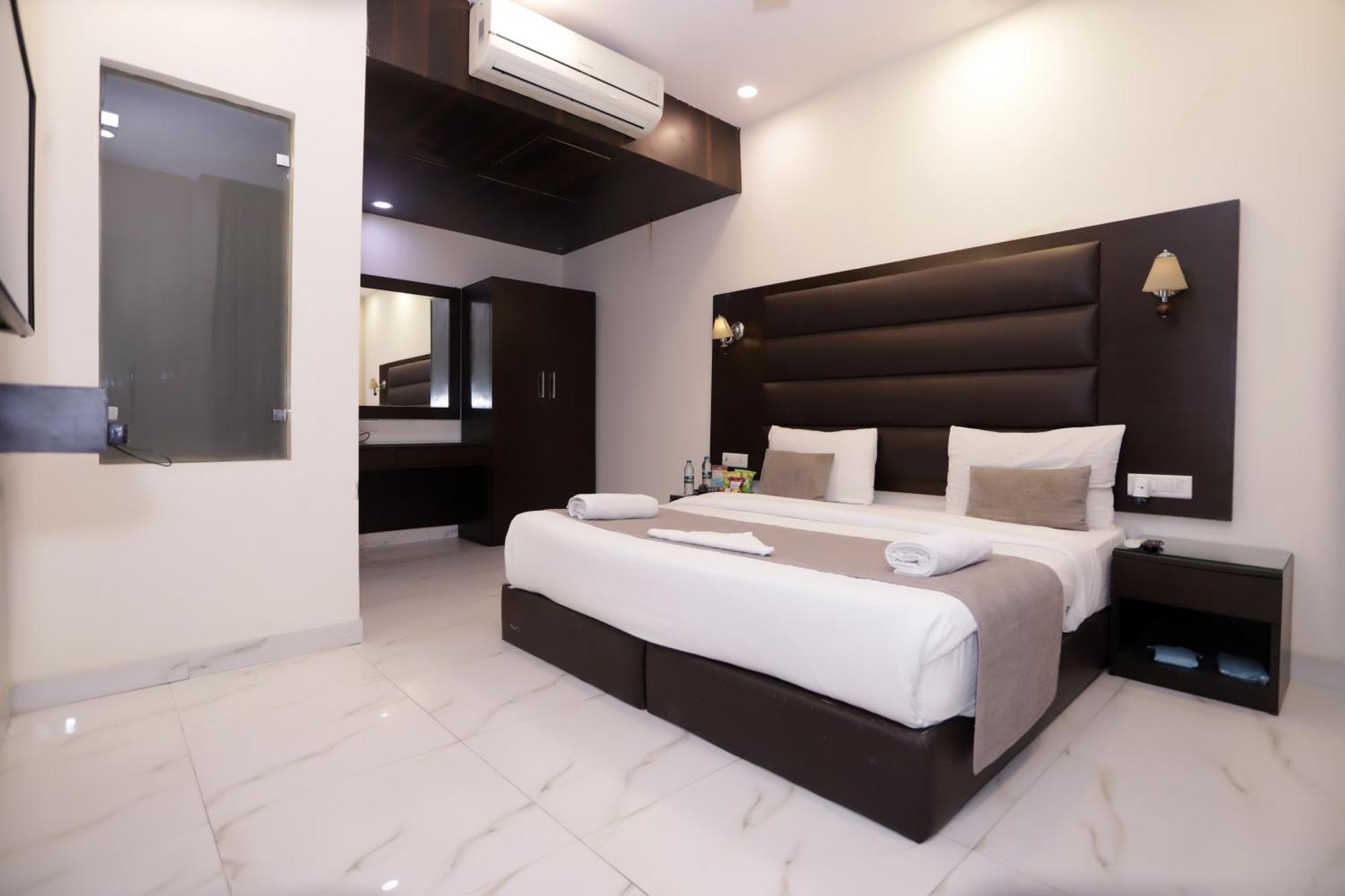 Hotel Pk Residency Noida Exteriér fotografie
