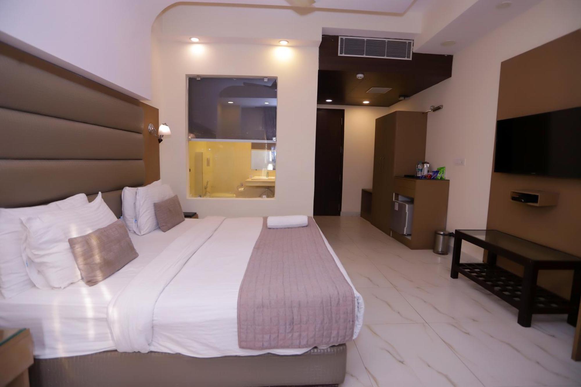 Hotel Pk Residency Noida Exteriér fotografie