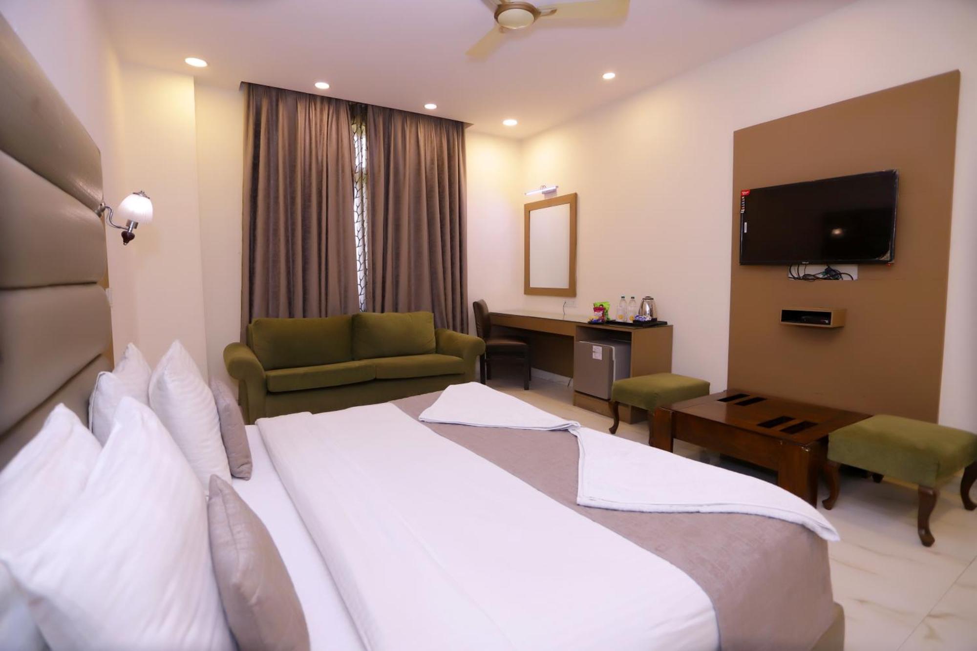 Hotel Pk Residency Noida Exteriér fotografie