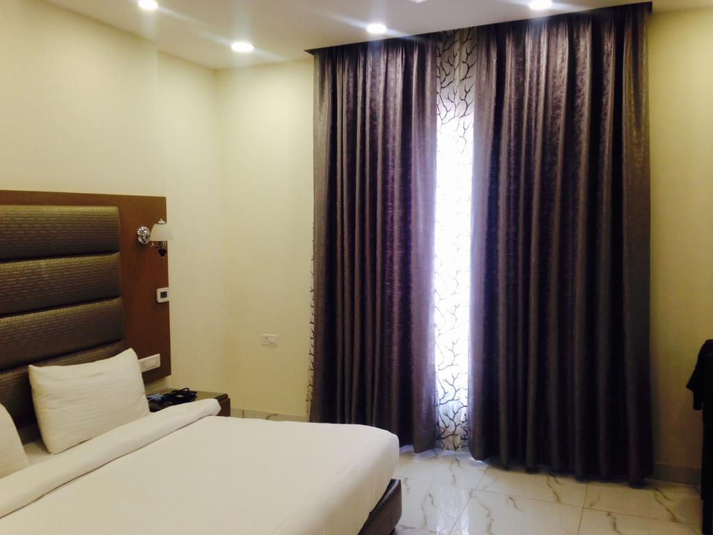 Hotel Pk Residency Noida Exteriér fotografie