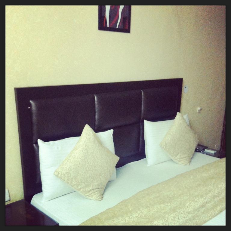 Hotel Pk Residency Noida Pokoj fotografie