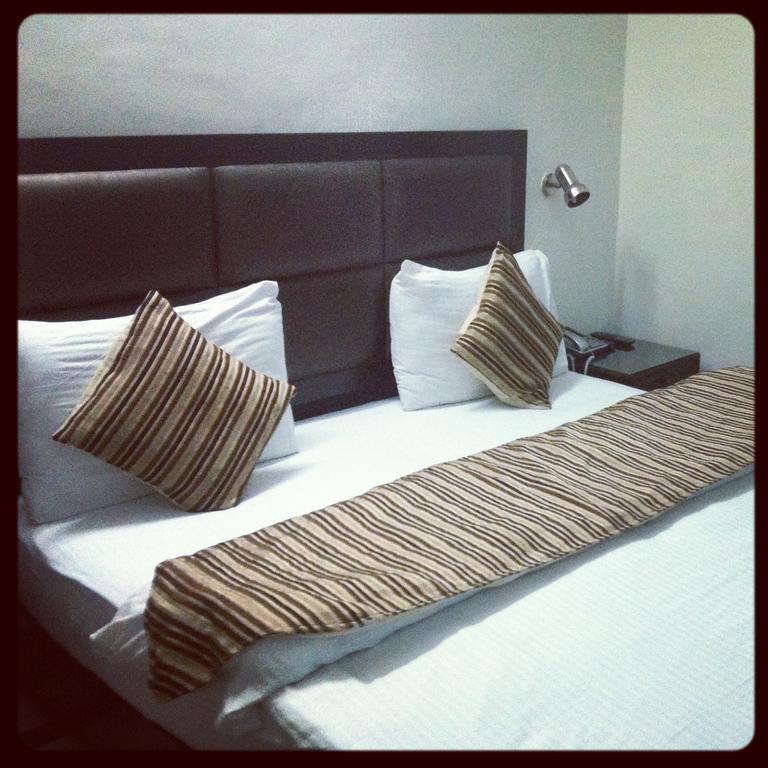 Hotel Pk Residency Noida Pokoj fotografie