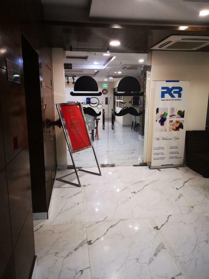 Hotel Pk Residency Noida Exteriér fotografie